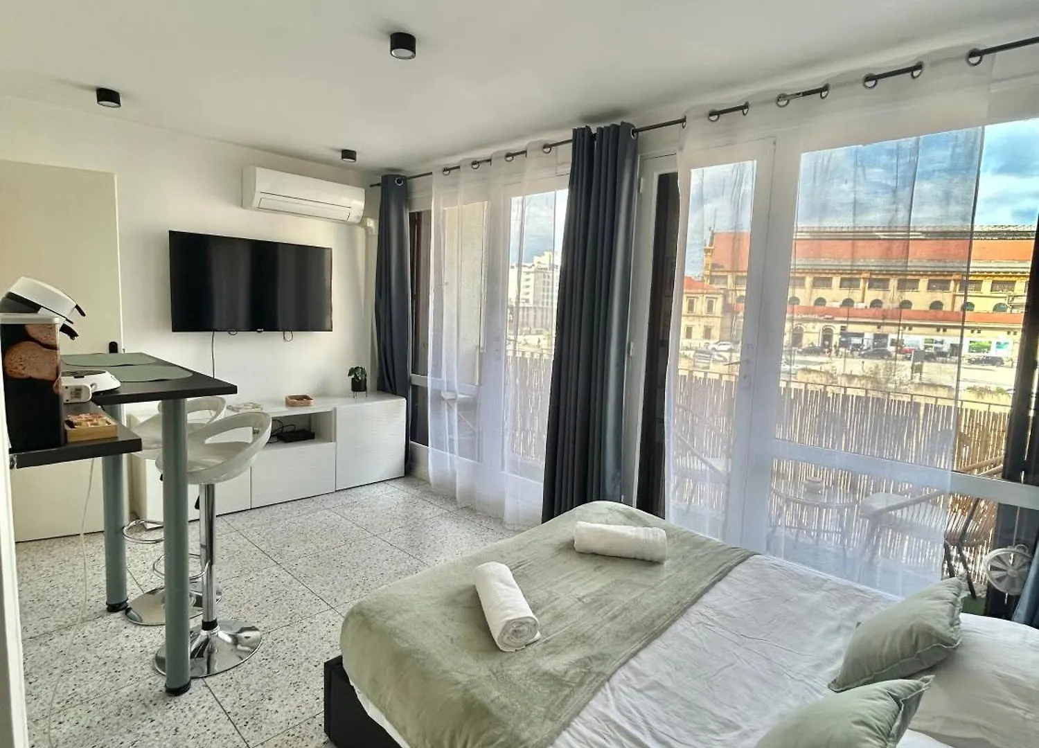 Studio Devant La Gare Saint-Charles Marseille